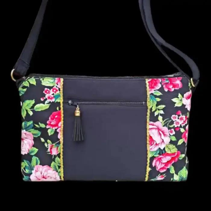 borsa a tracolla tema< rose parte posteriore con zip